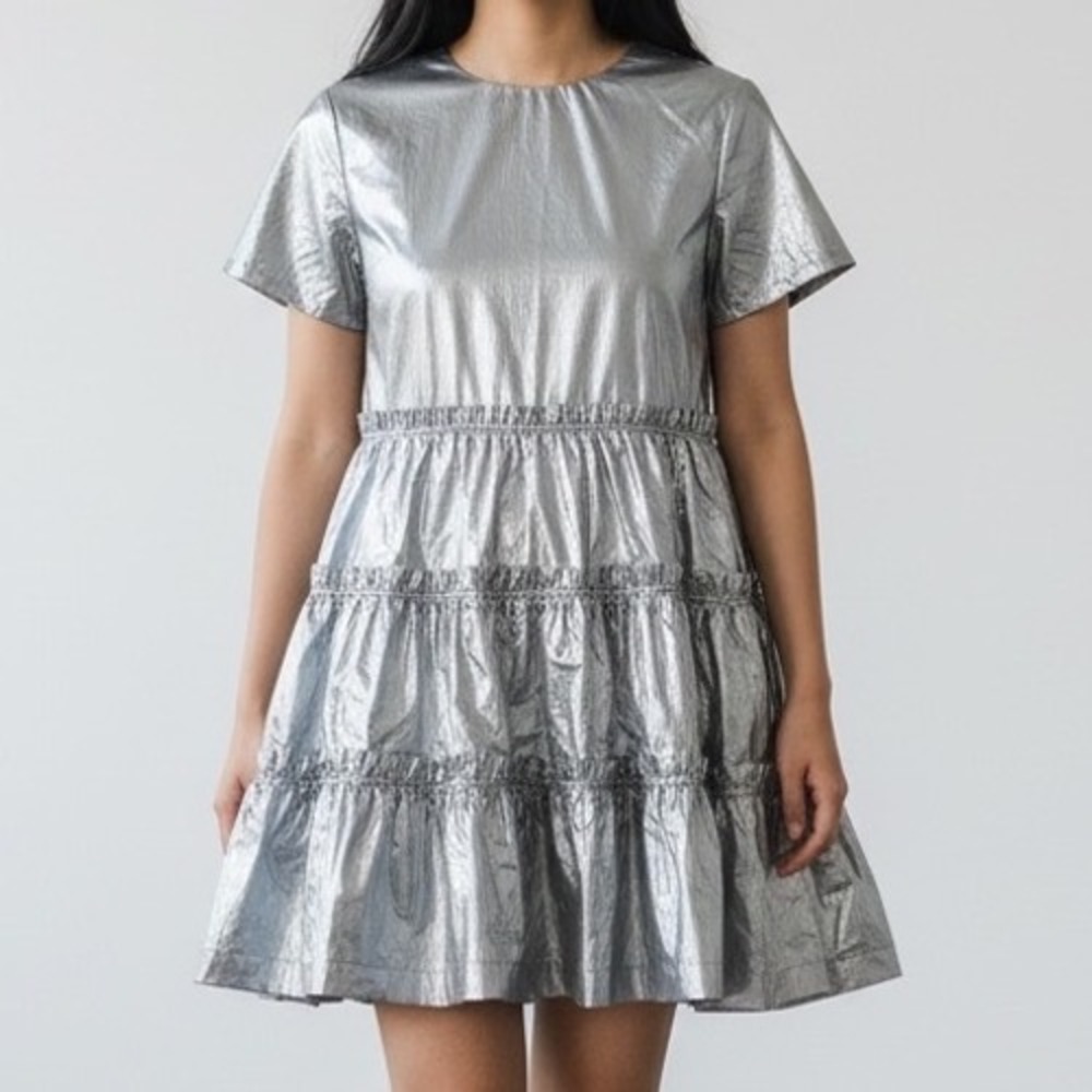 Teddy Fresh Silver‎ Linings Prom Dress Metallic Foil Tiered Mini size Small